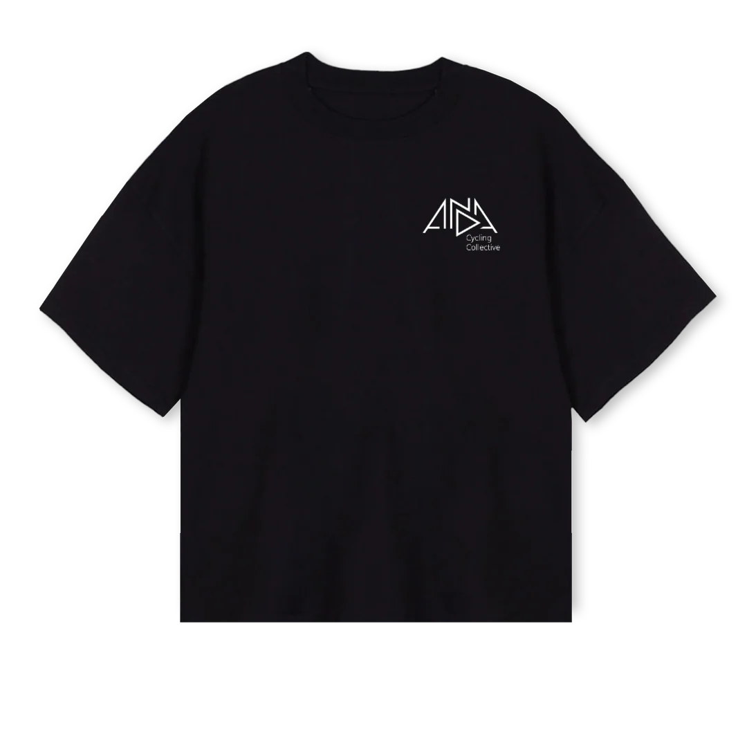 ANDA  Black Oversized Boxy Tee.