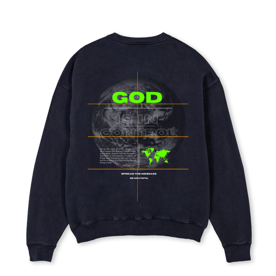CRWGICSWEATER Vintage Black Oversized Crewneck Sweater. - Image 2