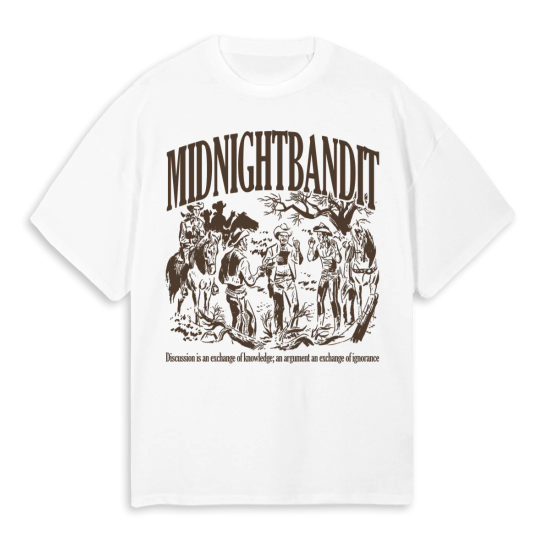 DISCUSSION White Oversized Tee.