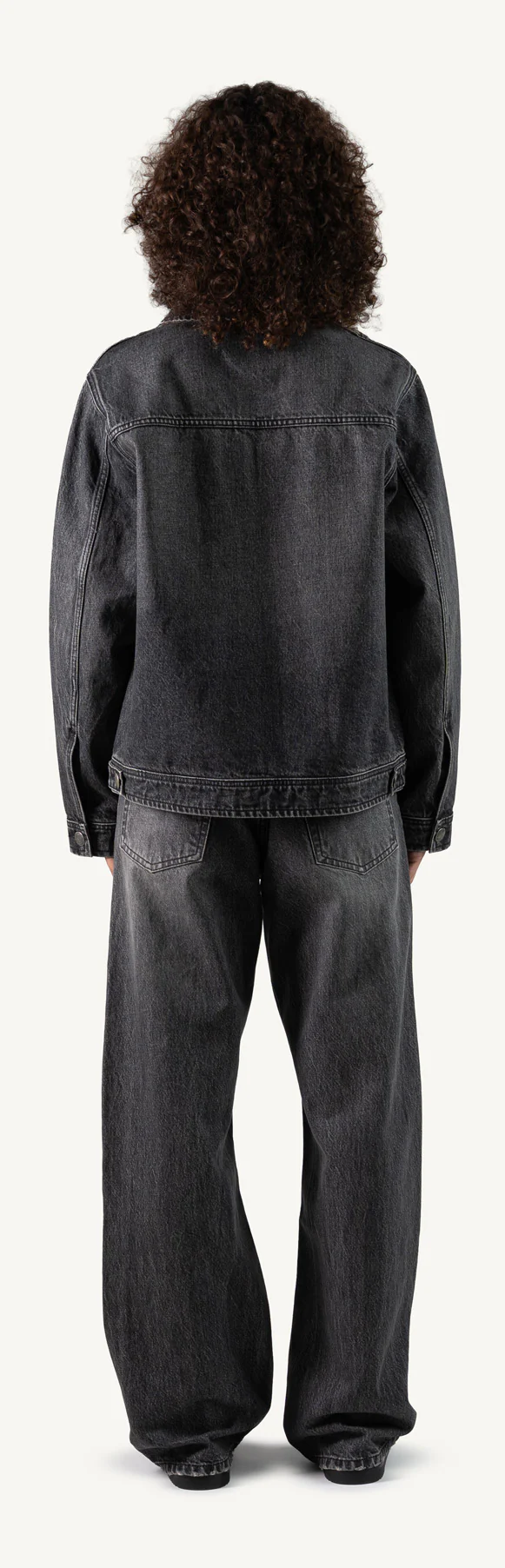 Faded Mid Black Loose Fit Jeans. - Image 6