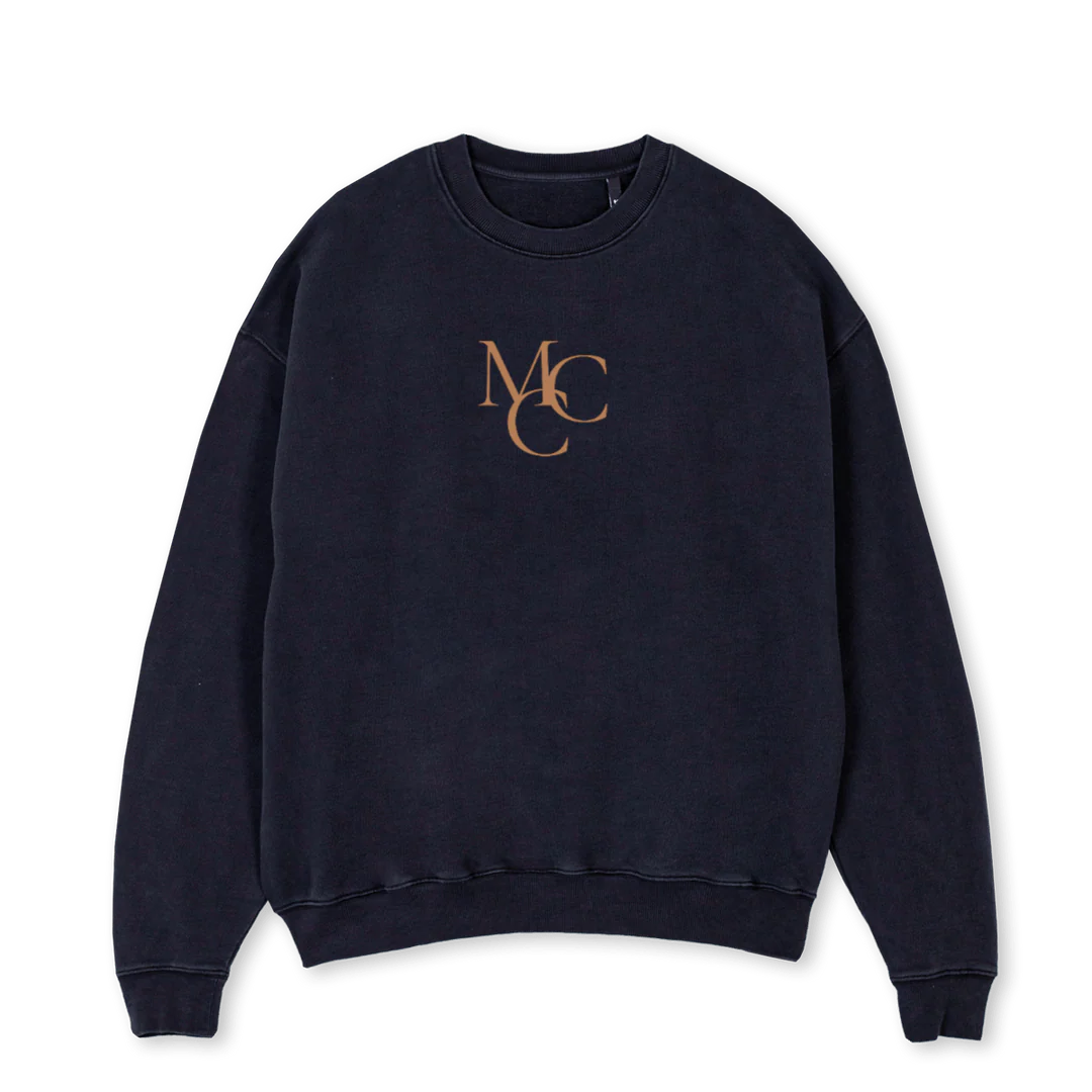 GABBYMCC Vintage Black Oversized Crewneck Sweater.