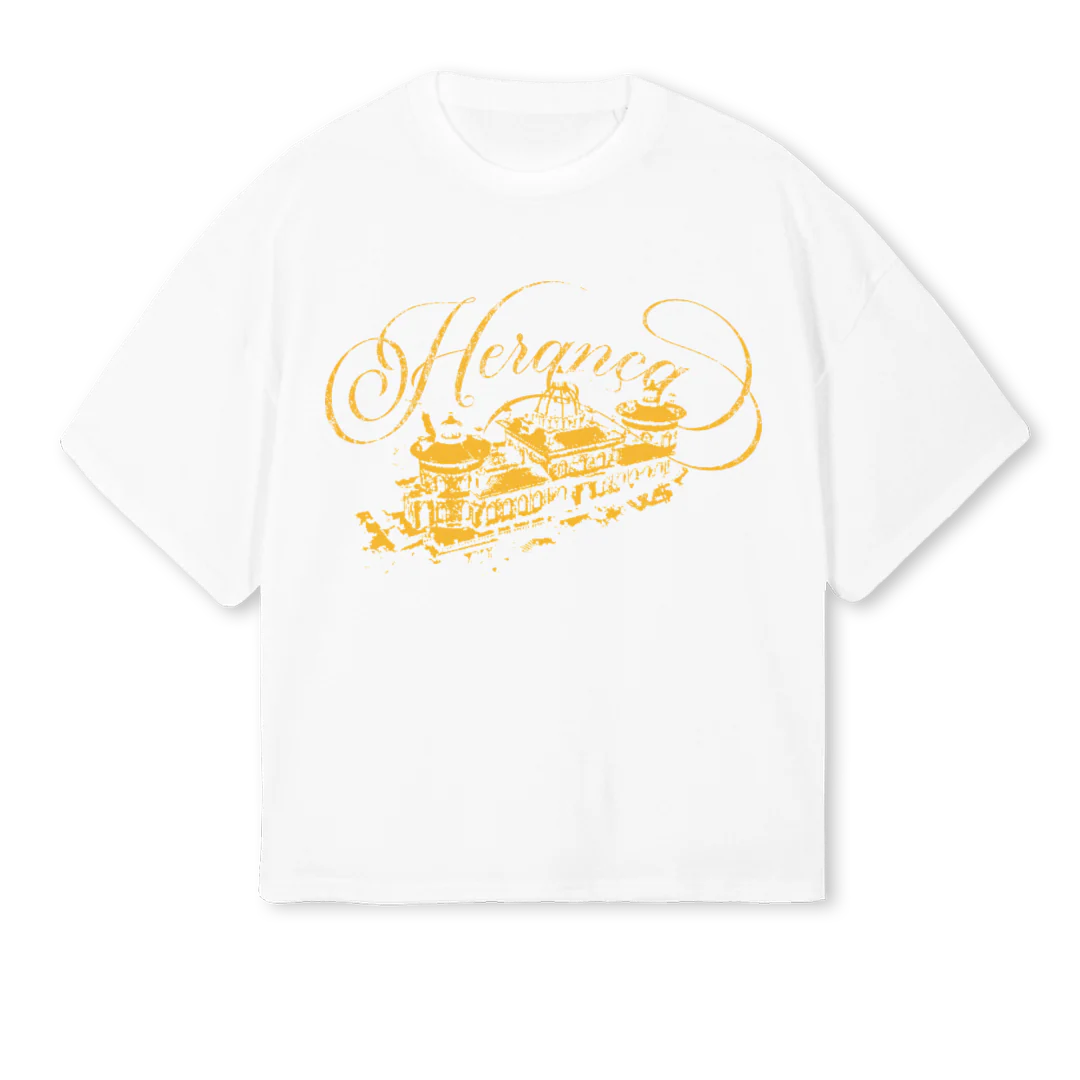 HERANCA White Oversized Boxy Tee.