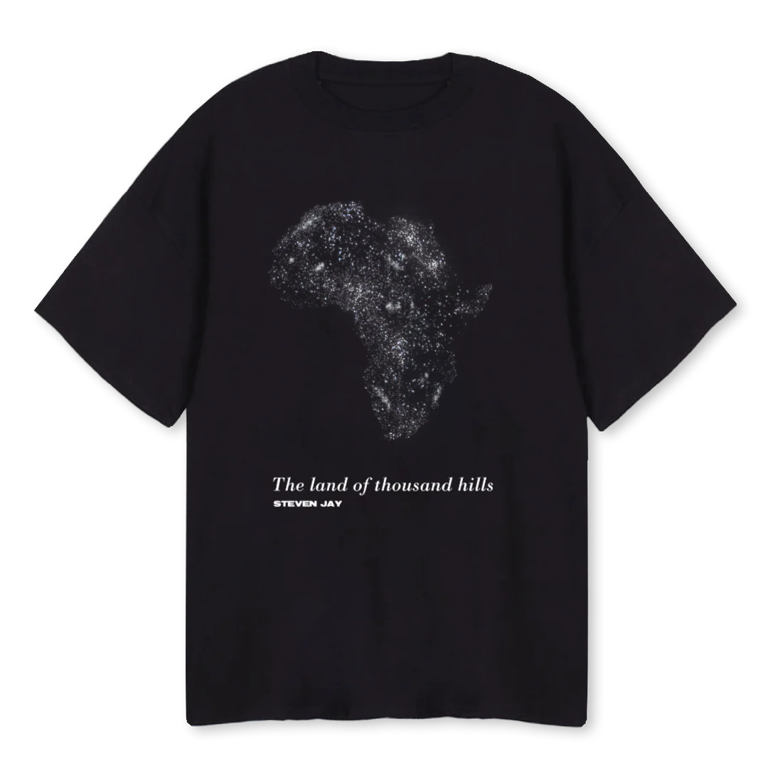 LINUS HAT MICH LIEB Black Oversized Tee.