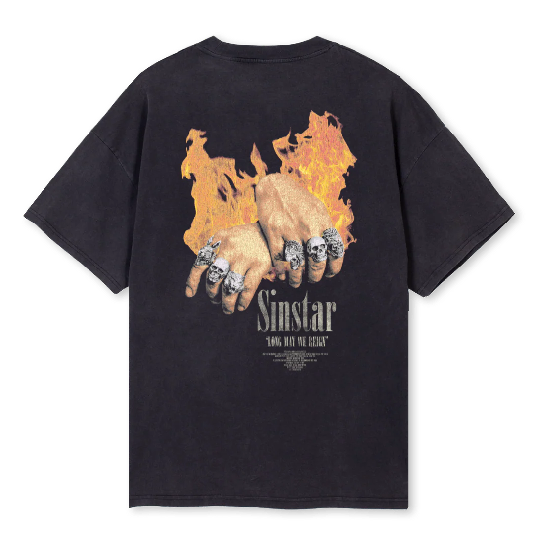 LONG MAY WE REIGN Vintage Black Oversized Tee. - Image 2