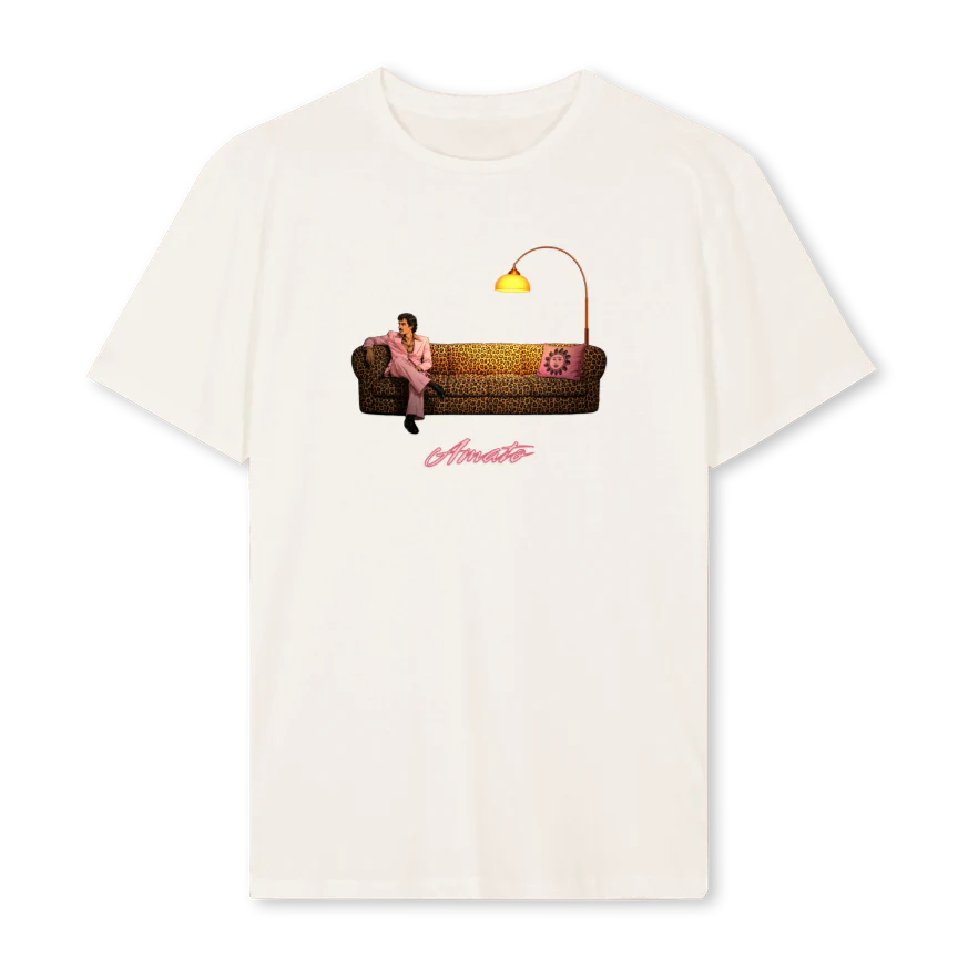 MAMMASAMPLE Vintage White Regular Tee.