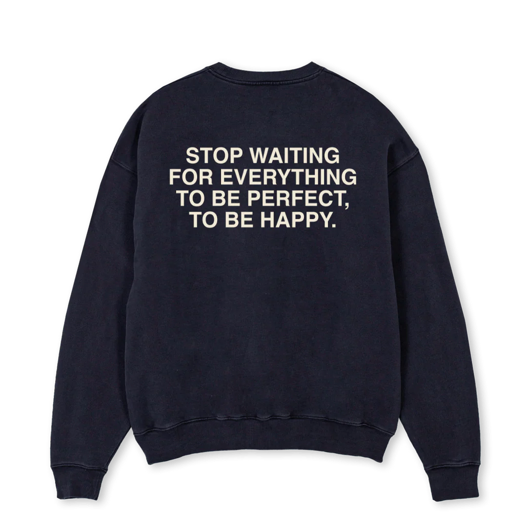 MOMH Vintage Black Oversized Crewneck Sweater. - Image 2