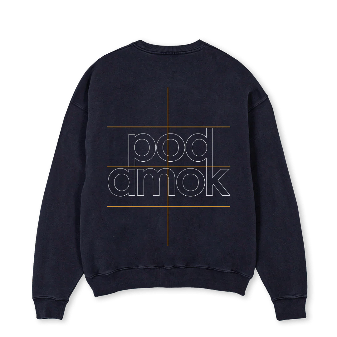 PODAMOK Vintage Black Oversized Crewneck Sweater. - Image 2