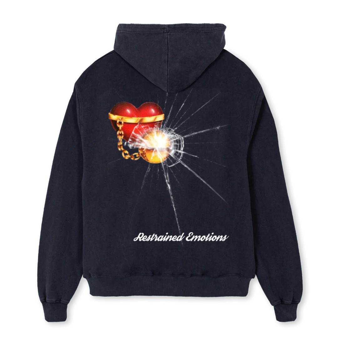 RE Vintage Black Oversized Hoodie. - Image 2