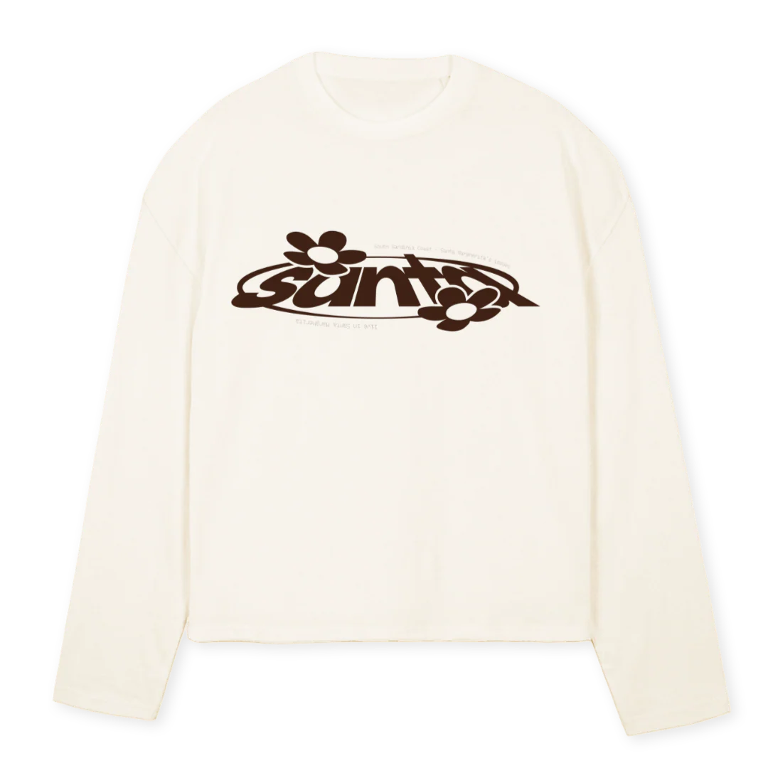 SANTATWOLONGLESEEVE_BROWN Vintage White Oversized Boxy LS Tee.