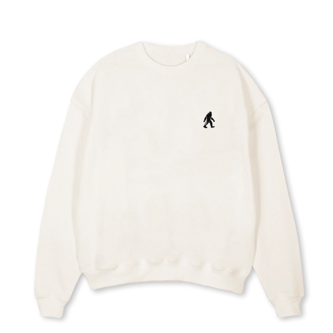 SSSCESSENTIALSVWCREW Vintage White Oversized Crewneck Sweater.
