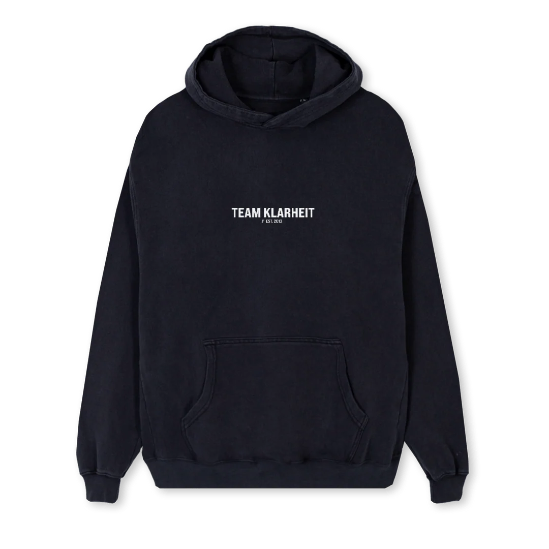 TEAMKLARHEITREG Vintage Black Regular Hoodie.