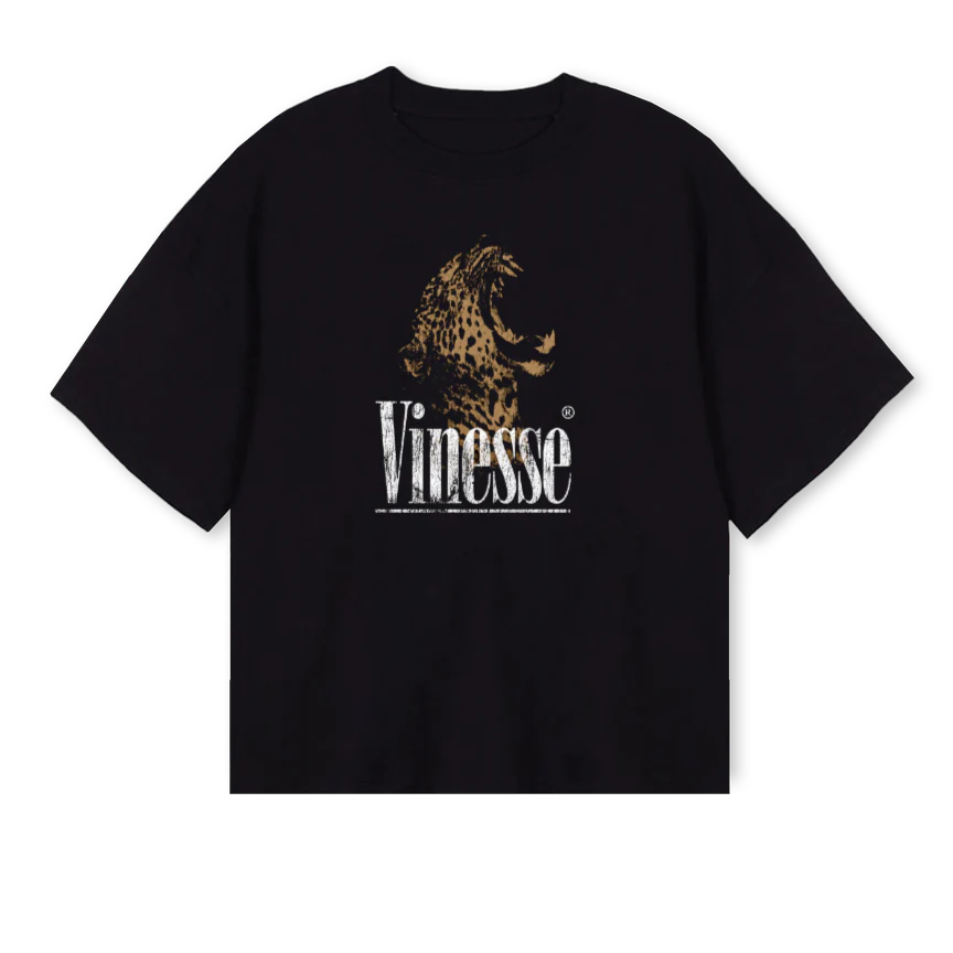 VINESSE LEO Black Oversized Boxy Tee.