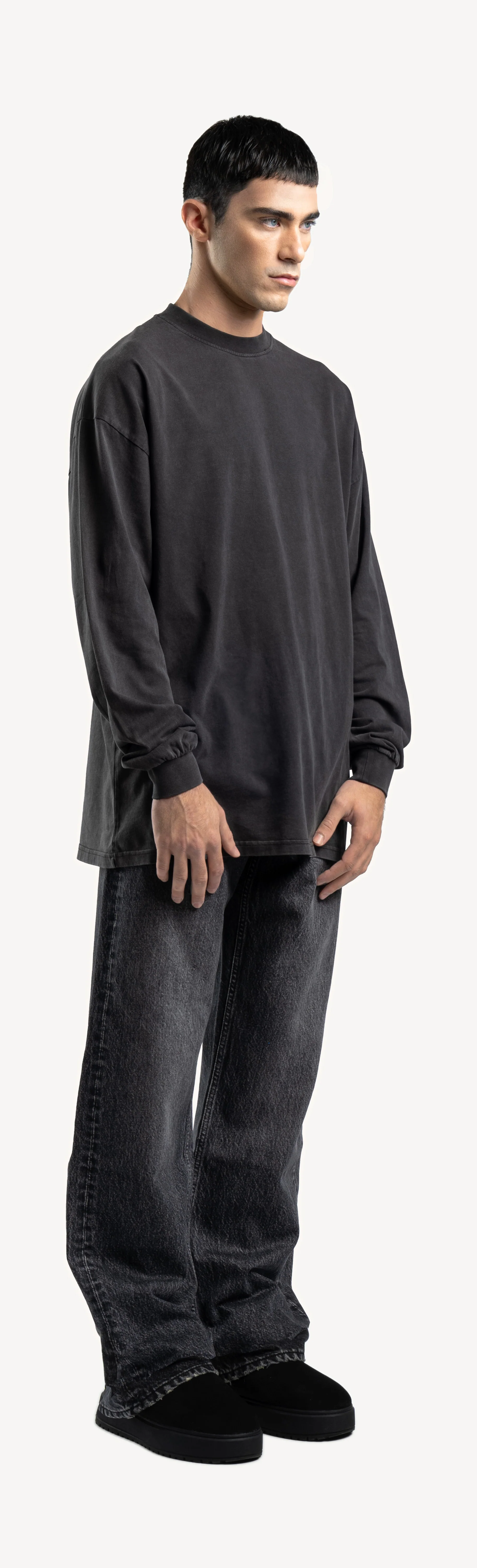 Vintage Black Oversized LS Tee. - Image 3