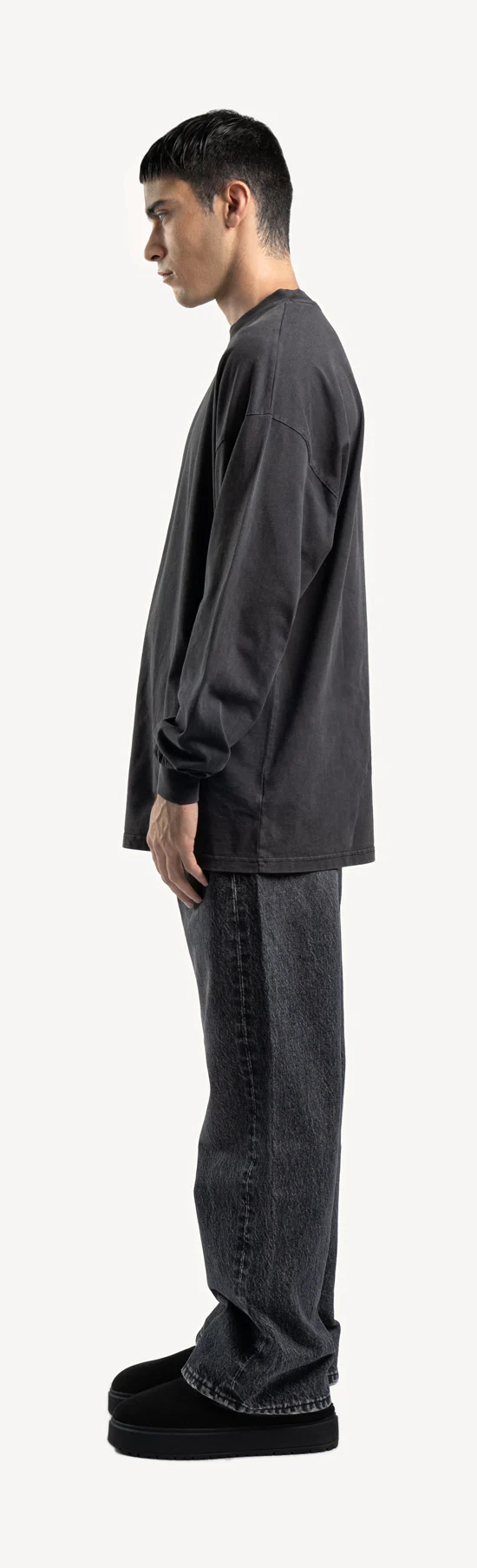 Vintage Black Oversized LS Tee. - Image 8