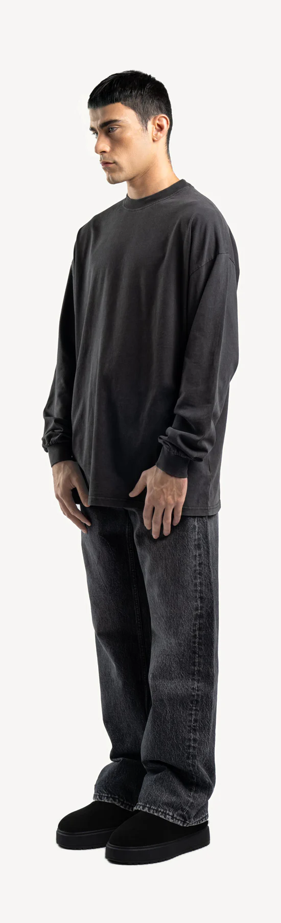 Vintage Black Oversized LS Tee. - Image 9